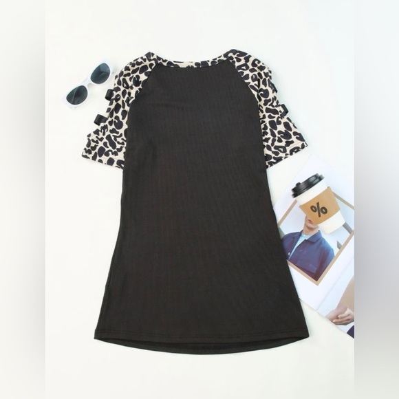 #29 Leopard Ribbed Knit Short Sleeve Top - Picture 6 of 11